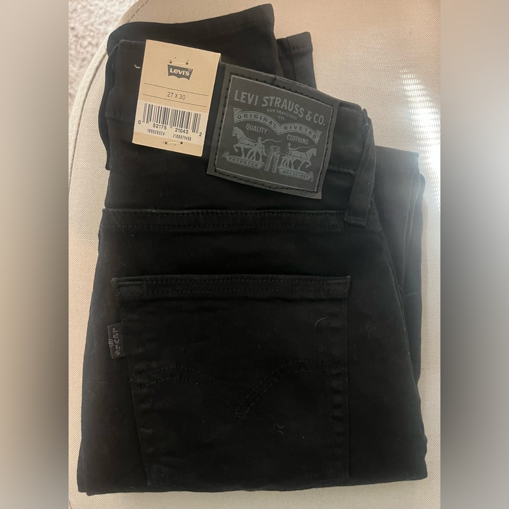 Levi's 721 Women's Black High Rise Jeans Stretch New with Tags - Picture 2 of 6